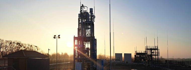 Enerige & Management > Wasserstoffspeicher Huntorf - EWE vergibt Auftrag für Aufbereitung von Wasserstoff